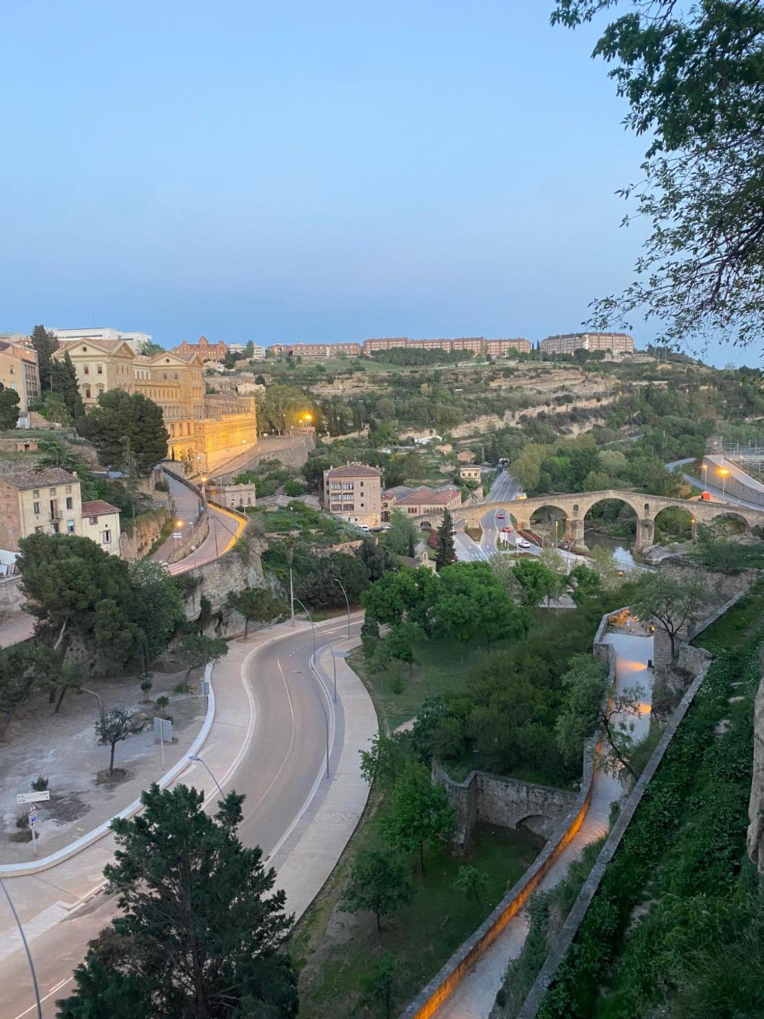 Hostal La Masia Μανρέζα Εξωτερικό φωτογραφία
